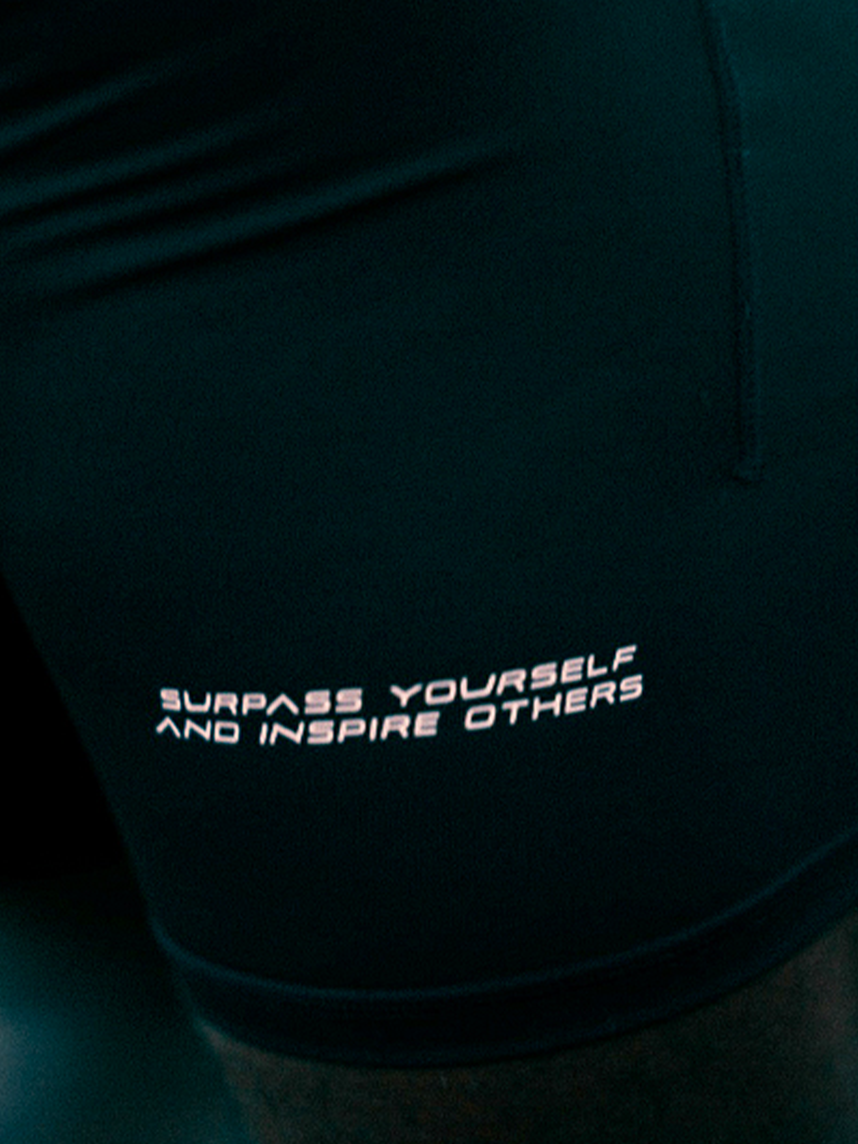 ULTRA RUN HT - PURE BLACK