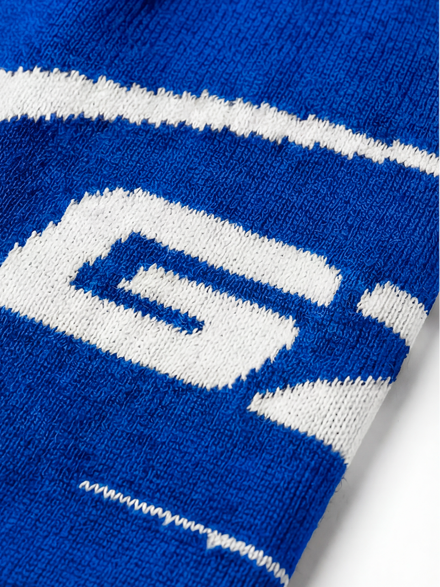 ULTRA BEANIE - ULTRA BLUE